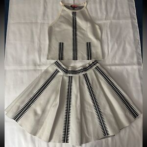 Express Patterned Matching 2p Set - Tank Top & Skirt